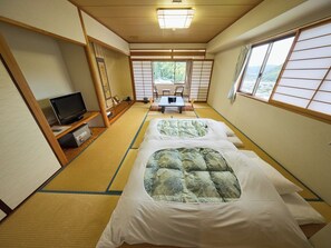 Vierbettzimmer im japanischen Stil, Nichtraucher