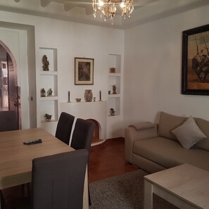 Living area - Apartment and Pools Apartment (Marrakech)
