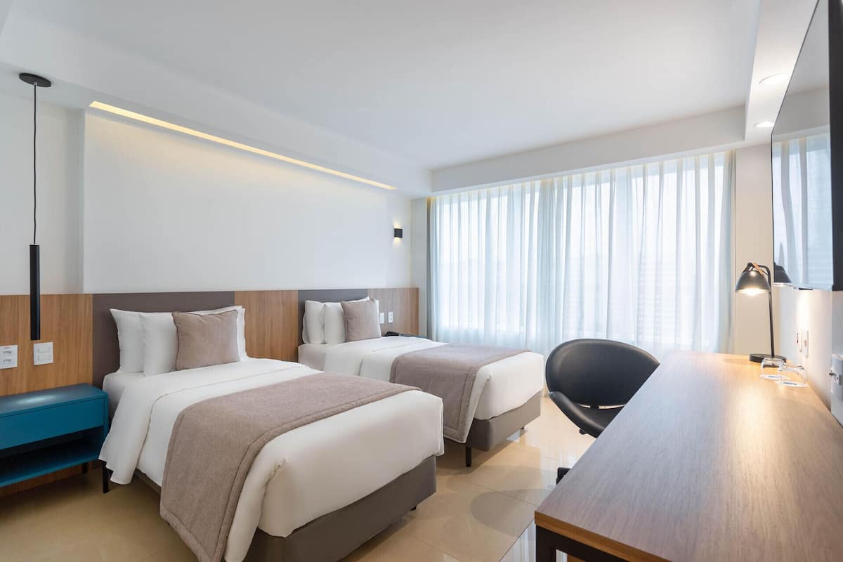 Soundproofing, free WiFi, bed sheets