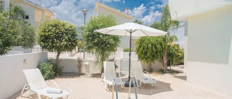 Villa, 3 chambres, piscine privée, vue sur le jardin | Piscine | Piscine extérieure