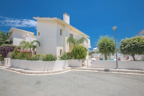 Villa, 3 Bedrooms, Private Pool, Garden View | Exterior - Protaras Delfini Villa Dv8 (Paralimni)