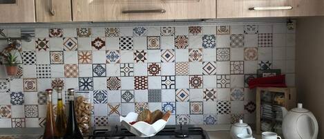 Apartment, 1 Bedroom, Balcony | Interior