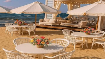 Chalet, 1 Bedroom, Accessible, Smoking | Outdoor dining