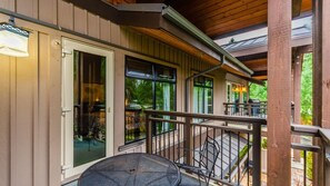 Property grounds - Studio Suite (Parksville)