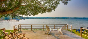 Waterfront Suttons Bay: Wine Trail, Pickleball