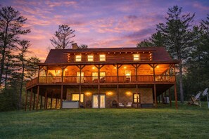 Exterior - Hidden Lake Lodge: Fish, Hot Tub, Wifi, Laundry, + 30 acres in Hocking Hills (Logan)