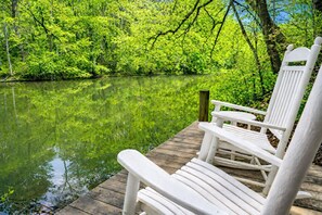 Property grounds - Hidden Lake Lodge: Lake + 30 Acres Hocking Hills (Logan)