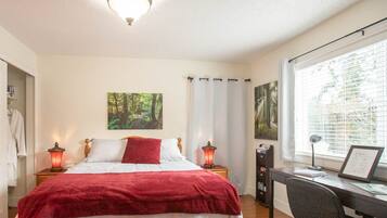 1 bedroom, desk, iron/ironing board, free WiFi