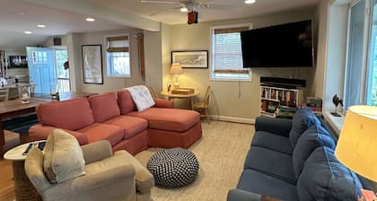 Rappahanock Riverfront Cottage