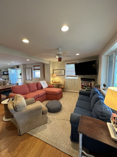 Rappahanock Riverfront Cottage 