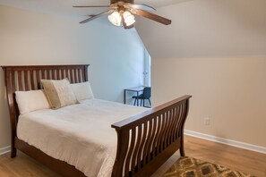 4 bedrooms, iron/ironing board, travel cot, free WiFi