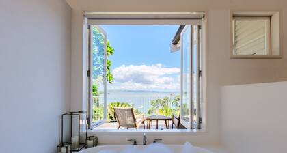 Koi Waiheke with private beach access