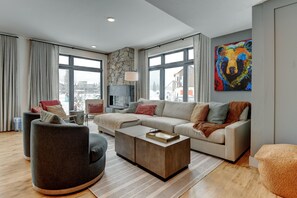 Smart TV, fireplace, video games, Netflix