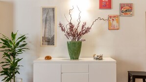 Unclassified image, 4 of 26, button - Guelfi loft in a historic palace (Firenze)
