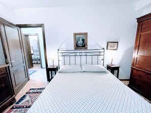 House, 2 Bedrooms, Smoking, Patio | 2 bedrooms