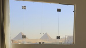 ملاءات من القطن المصري وأغطية فراش متميزة