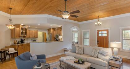 One Story Luxury near Hendersonville & the Biltmore!