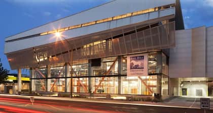 StayAU Hidden Gem 1-Bedder in Box Hill Prime Location