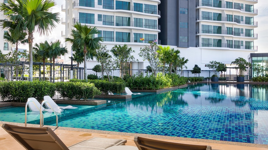 Datum Jelatek Sky Residence KLCC, Five Senses