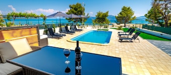 Nice home in Drace with sauna