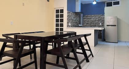 Beautiful House in the center of Isla Aguada