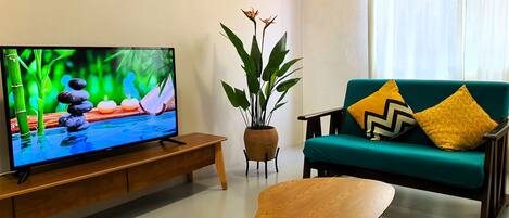 Signature Apartment | Living area