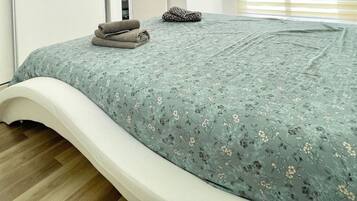 3 slaapkamers, gratis wifi, beddengoed