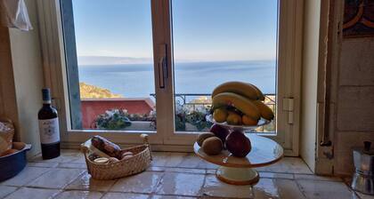 Villa - Sleeps 4 with Free Parking