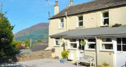 Cottage - Sleeps 4 - Pets Ok - Garden - Parking