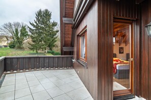 Terrace/patio - Apartment 'Cheng' with Private Terrace, Balcony and Wi-Fi (Baden-Baden)