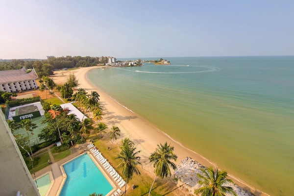 Bloc d'apartaments executiu | Vista de la platja o del mar