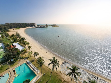 Vista del balcón. Seaview Condo Regency