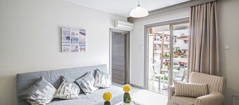 Ayia Napa Holiday Apartment So3