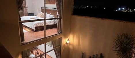 Talo, 4 makuuhuonetta, tupakointi sallittu, patio | Ulkopuoli