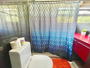 Villa, 6 Bedrooms, Accessible, Smoking | Bathroom | Towels - Spacious Trendy Villa At Metro Country Club (Guayacanes)