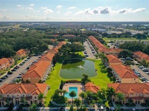 Vila, 3 quartos, varanda | Fachada
