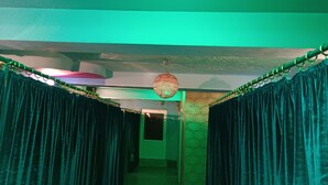 Restaurant - Cocktail Hotel (Yerevan)