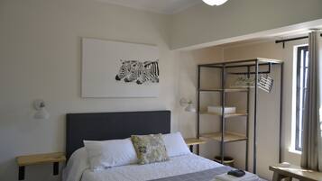 3 Schlafzimmer, Schreibtisch, Bügeleisen/Bügelbrett, kostenloses WLAN