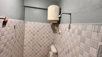 Shower, free toiletries, towels, soap