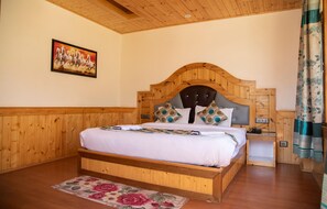 Free WiFi, bed sheets - Goroomgo Uday Homestay Himachal Pradesh (Baijnath)