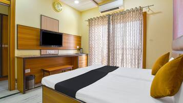 Deluxe-rum - 1 dubbelsÀng - balkong | Arbetsyta för laptop, ljudisolering och gratis wi-fi