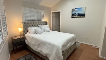 4 habitaciones, tabla de planchar con plancha y wifi gratis