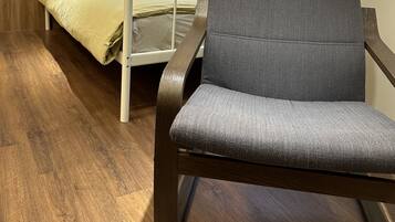 4 kamar tidur, seprai premium, dan selimut bulu angsa