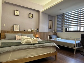 4 habitaciones, ropa de cama de alta calidad y cubrecamas