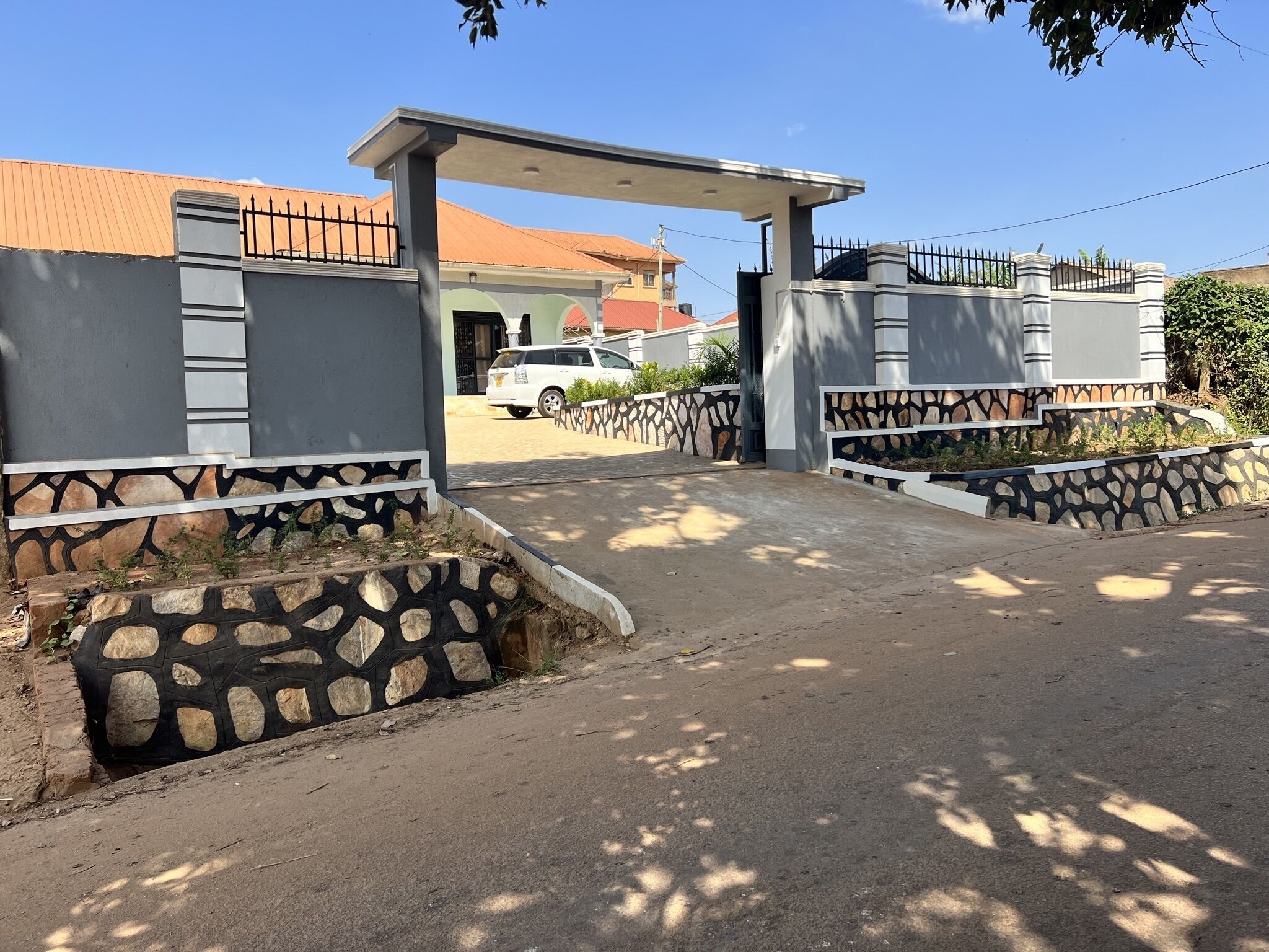 Lối vào nơi lưu trú