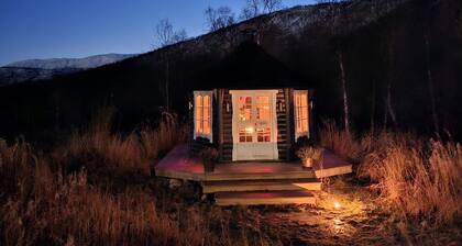 Elvestua House in Nature