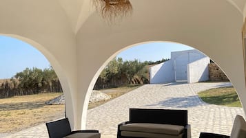 Villa, 2 Bedrooms, Accessible, Smoking | Terrace/patio