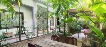 Green Home - Four Bedrooms House near Angkor