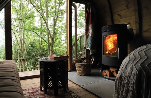Warwickshire Woodland Glamping Cabin - Oak
