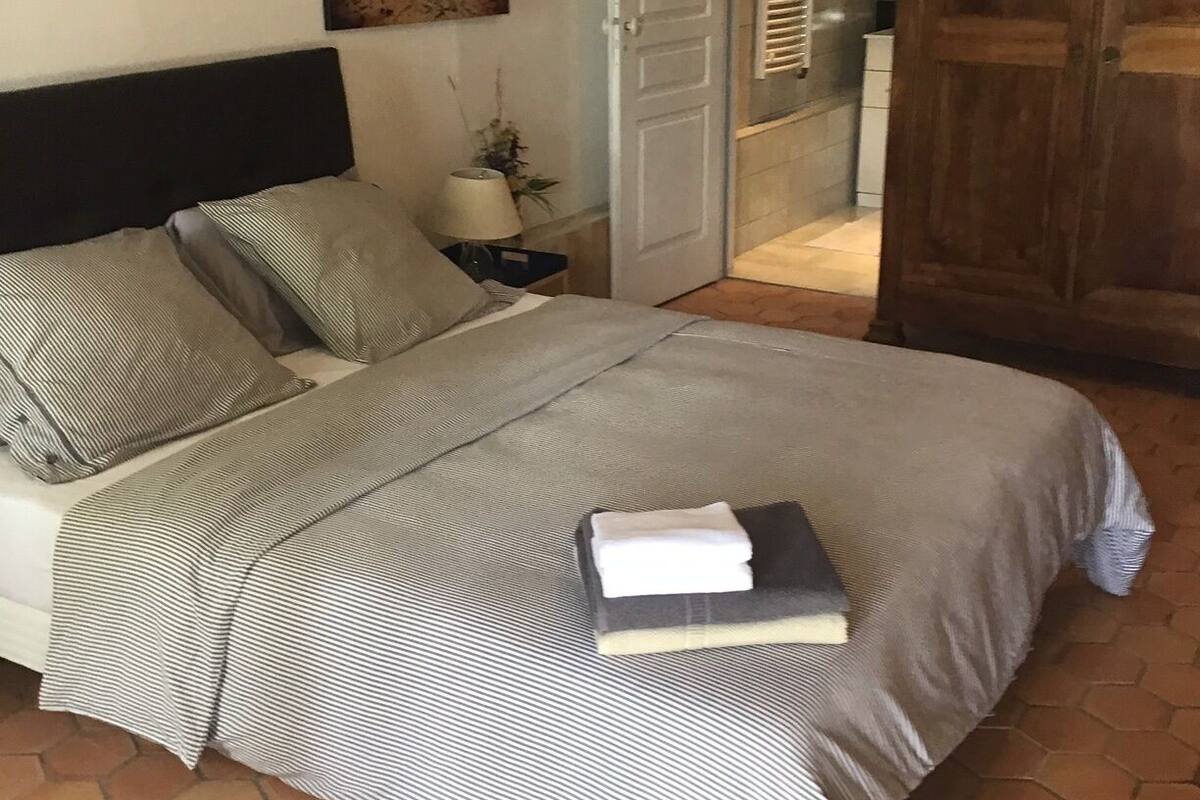 Family Room | Memory-foam beds, iron/ironing board, free WiFi, bed sheets